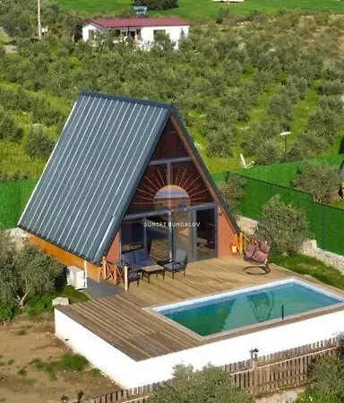 4 Kisilik Mustakil Havuzlu, Sunset Bungalov 1 Villa